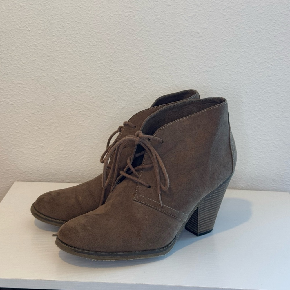 Heeled booties size 10